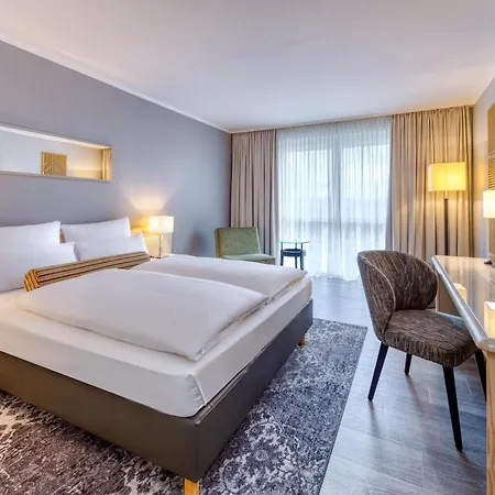 Mercure Duesseldorf Hotel 4*