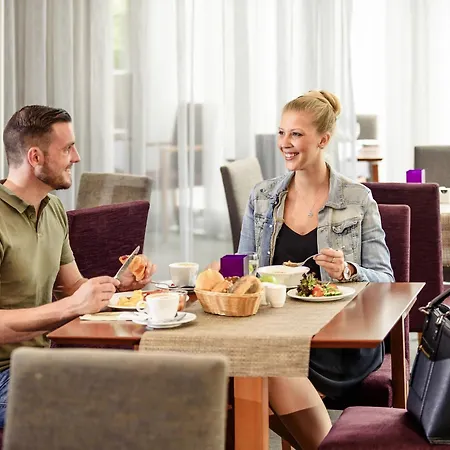 Mercure Duesseldorf Ξενοδοχείο 4*