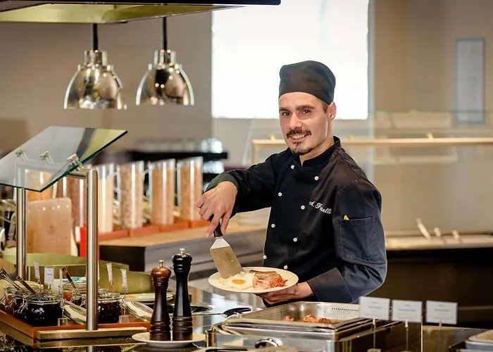 Отель Mercure Duesseldorf Карст